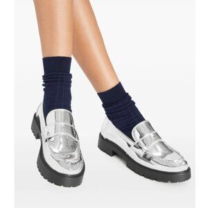 NWOT TORY BURCH SILVER CHUNKY CLASSIC LUG LOAFERS - 8M